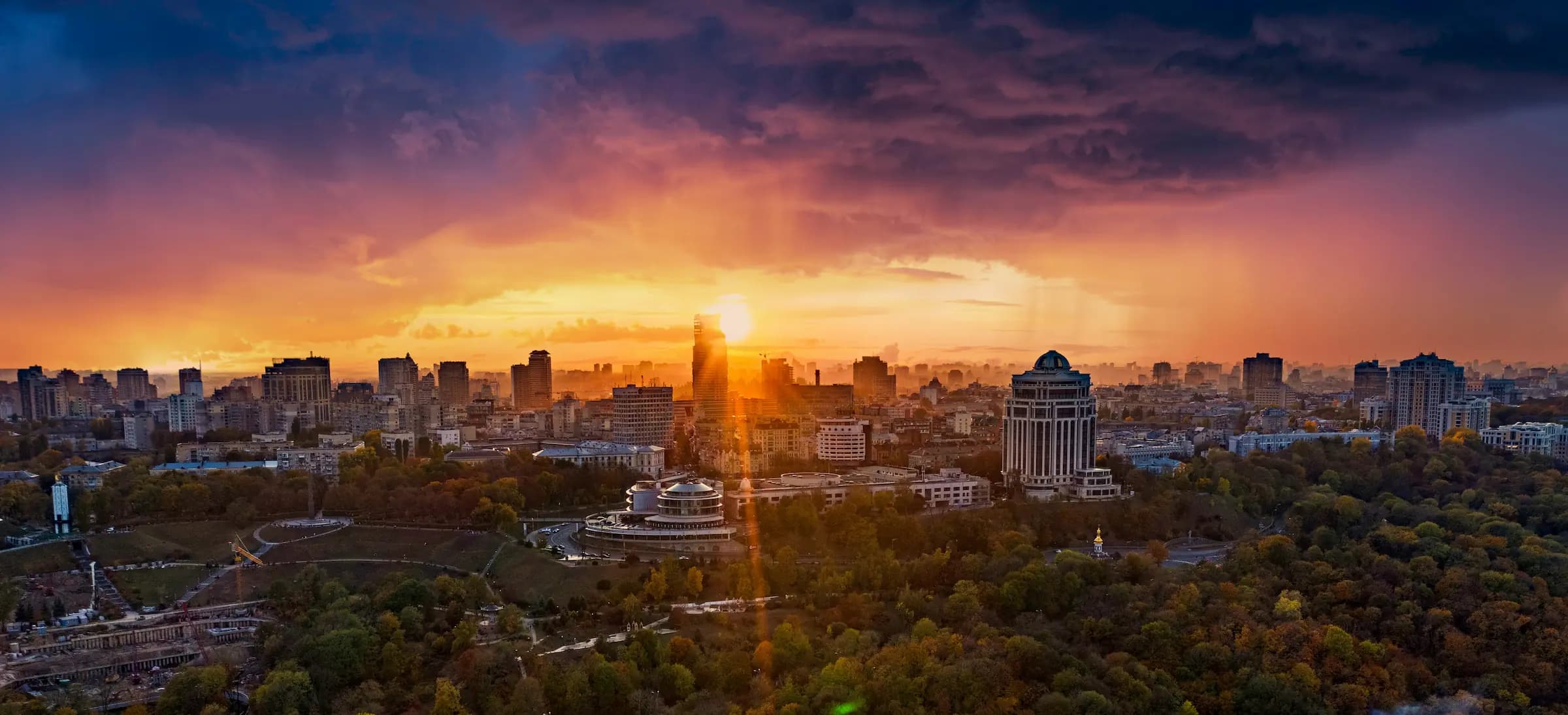 Підвищення податків: які наслідки та альтернативи? Аналіз законопроєкту №11416-д (укр.)